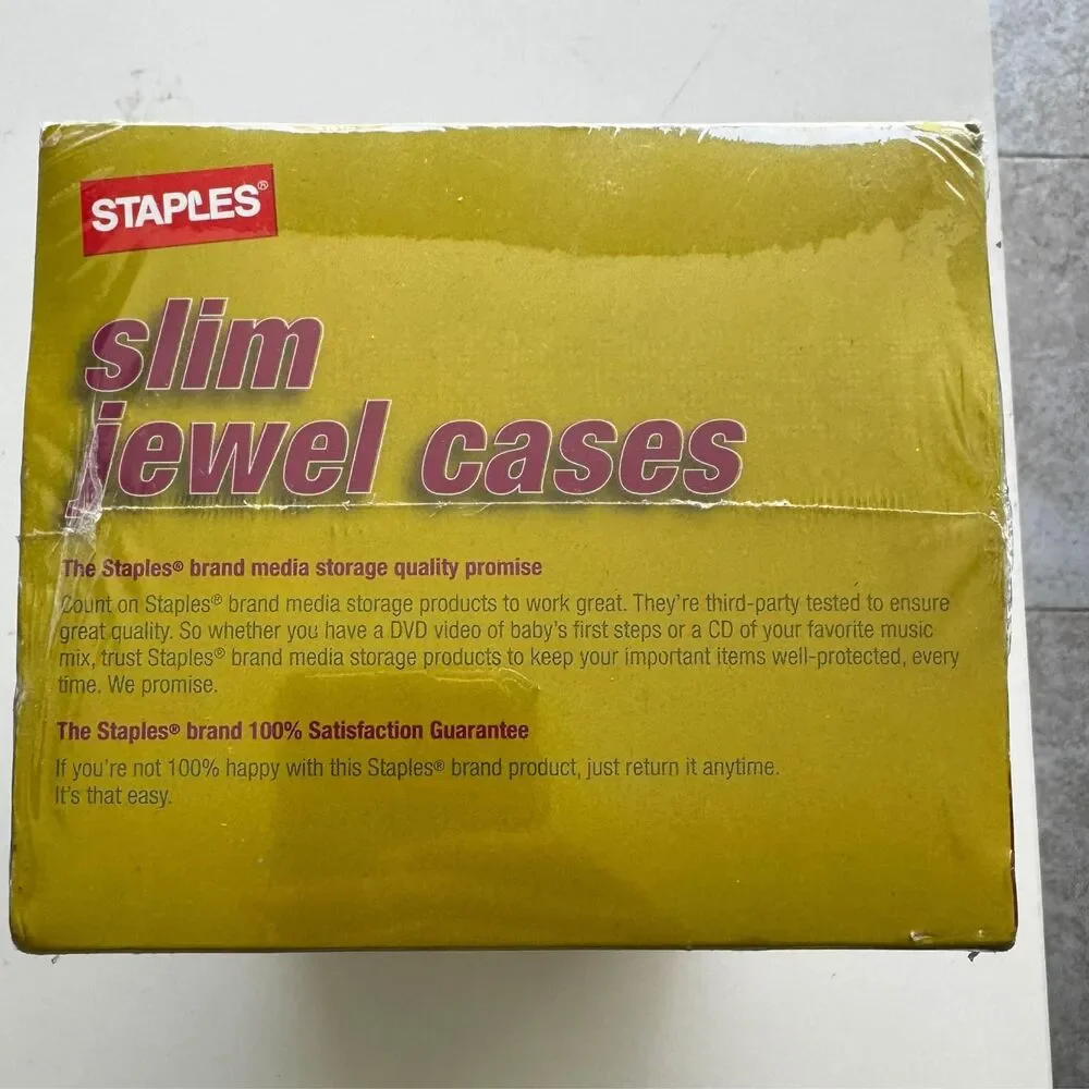 Staples Slim Jewel Cases(50)+ Staples 50 Slim CD jewel Cases & 50+ Blank CD Disc
